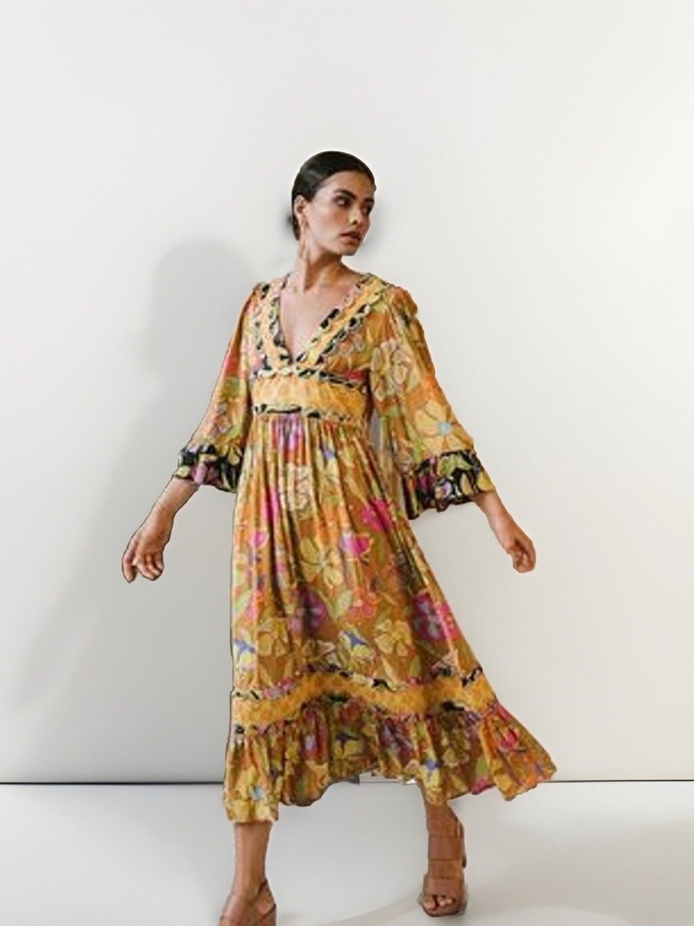 Celia B Gardenia Bohemian Floral Tired Midi Dress S